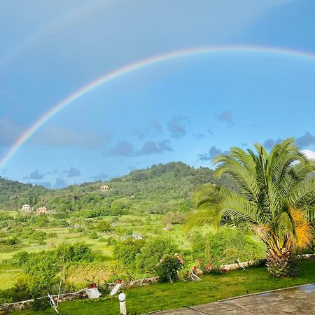 Villa Skafonas Sinarades Luaran gambar